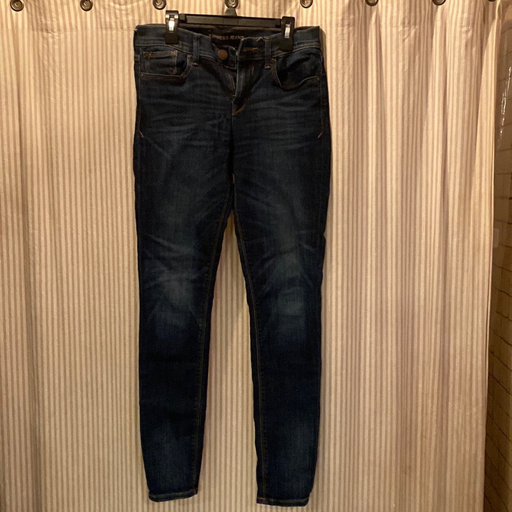 Express like new, size 2 Mid-rise legging